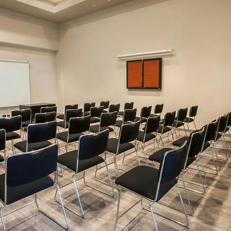 City Express Plus By Marriott Cabo San Lucas Exterior photo