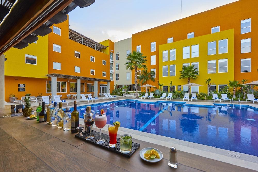 City Express Plus By Marriott Cabo San Lucas Exterior photo
