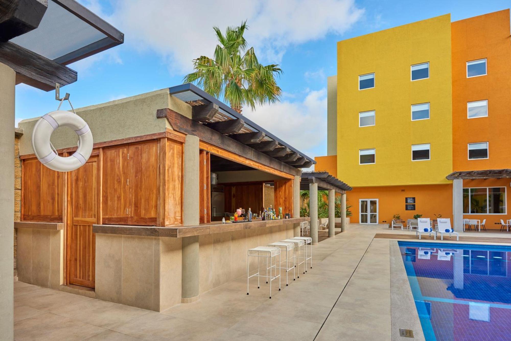 City Express Plus By Marriott Cabo San Lucas Exterior photo