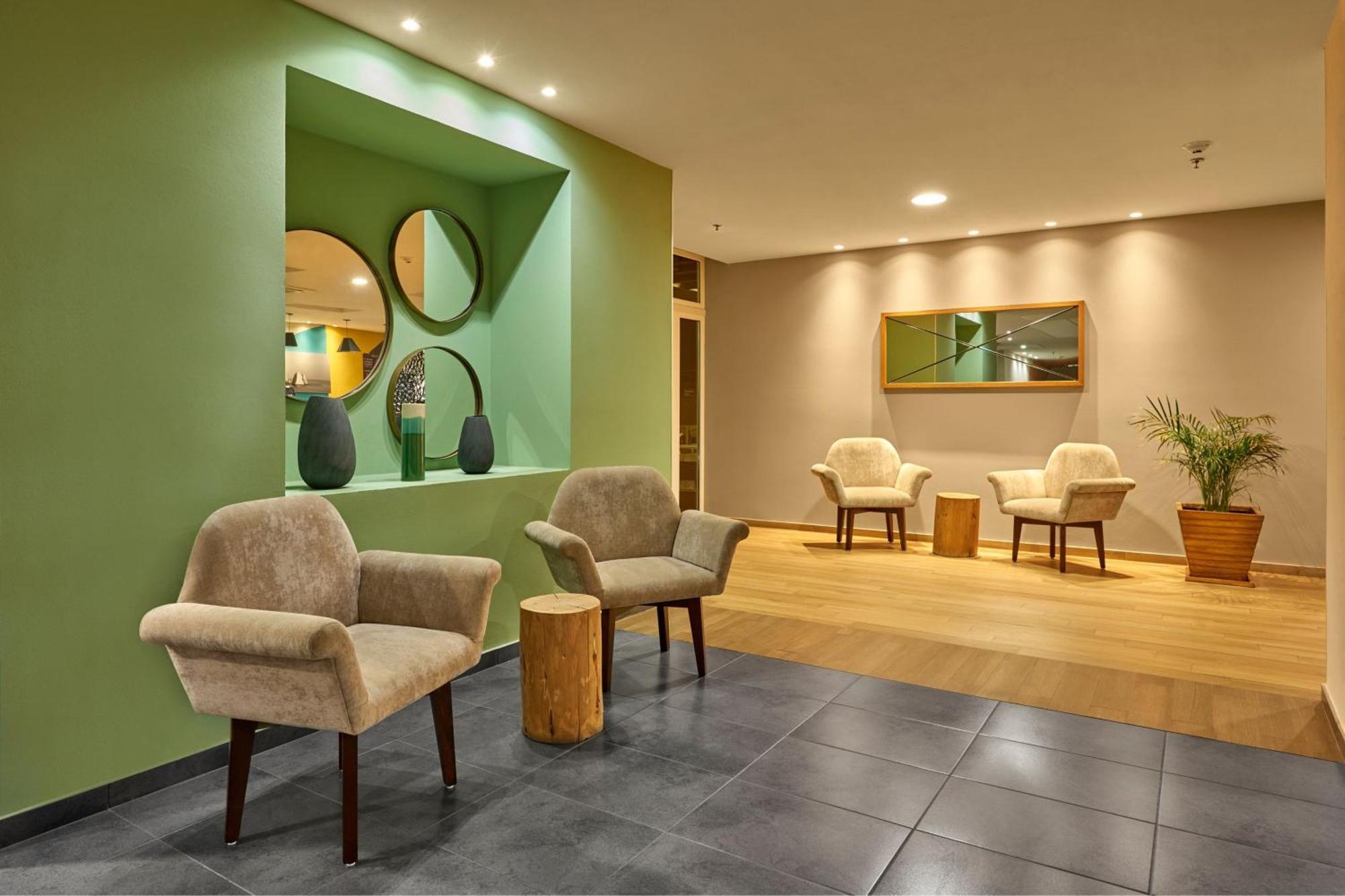 City Express Plus By Marriott Cabo San Lucas Exterior photo