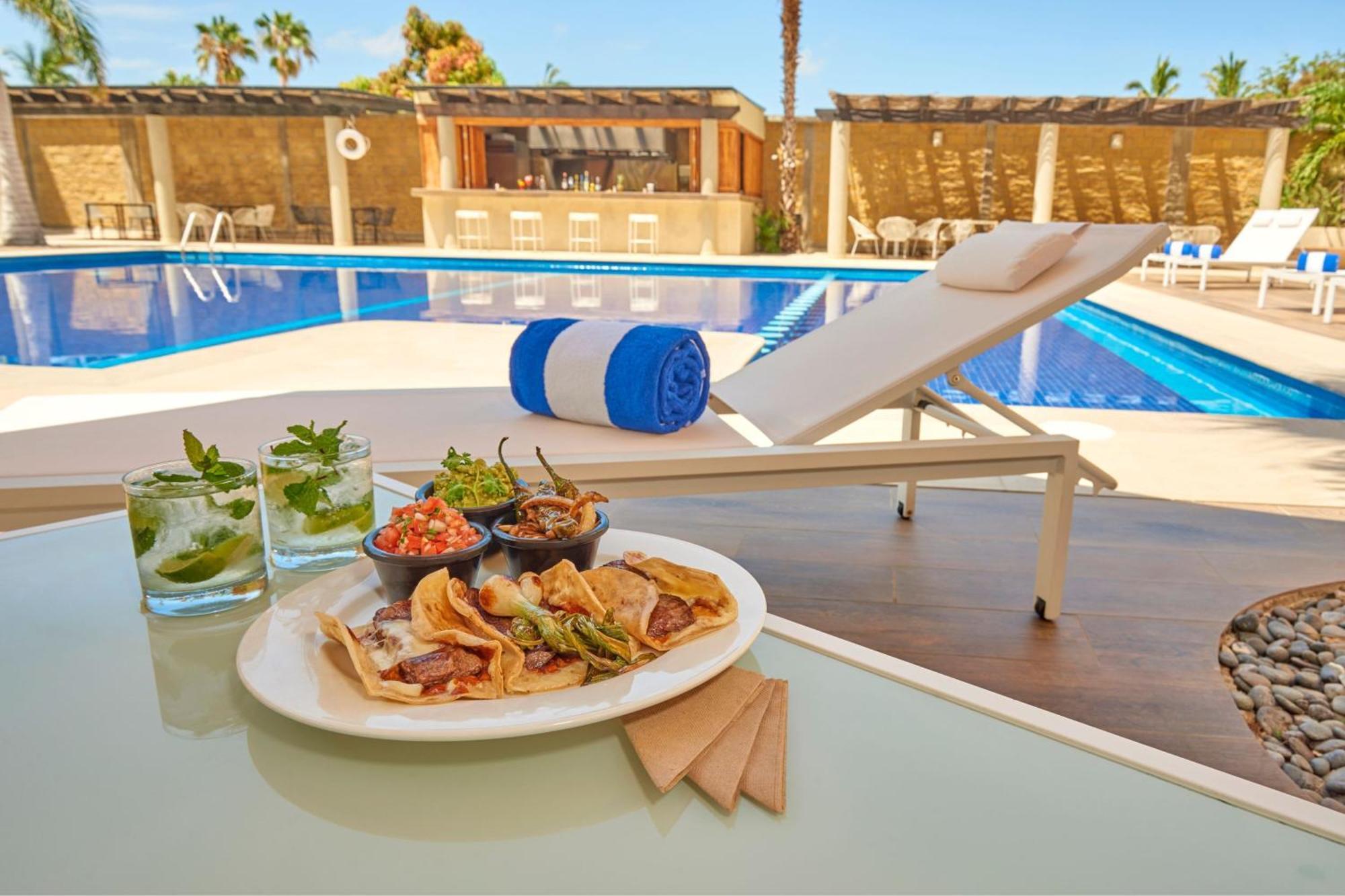 City Express Plus By Marriott Cabo San Lucas Exterior photo